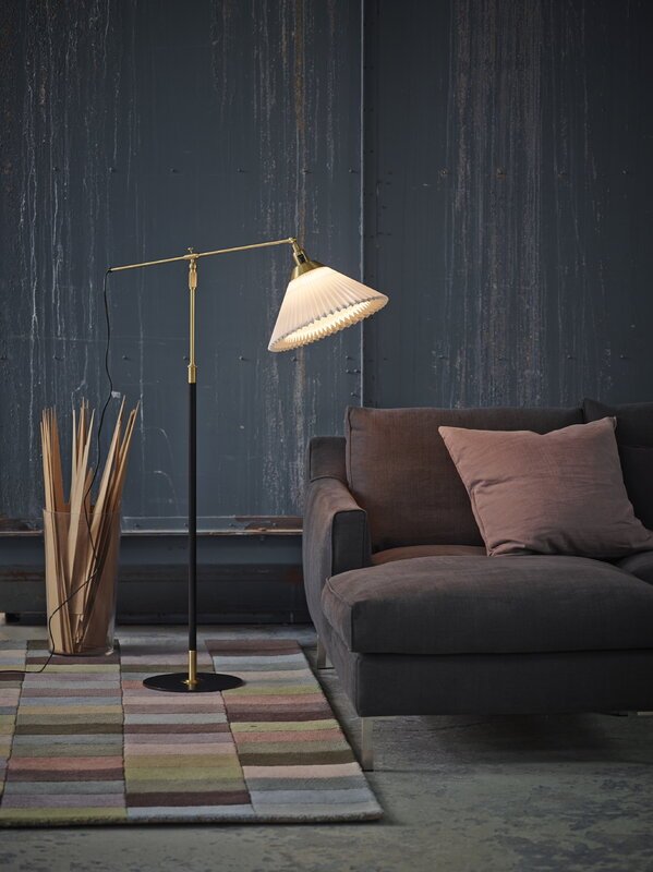 Le Klint - Floor lamp 349 - CHILLIGHT STORE