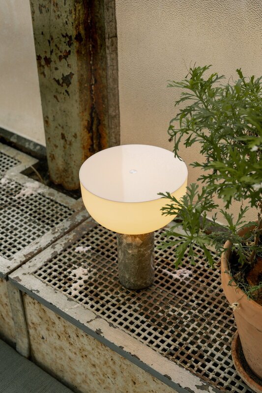 New Works - KIZU PORTABLE LAMP - CHILLIGHT STORE