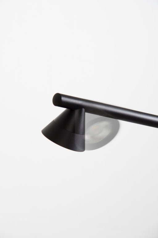 AGO - Probe floor lamp - CHILLIGHT STORE